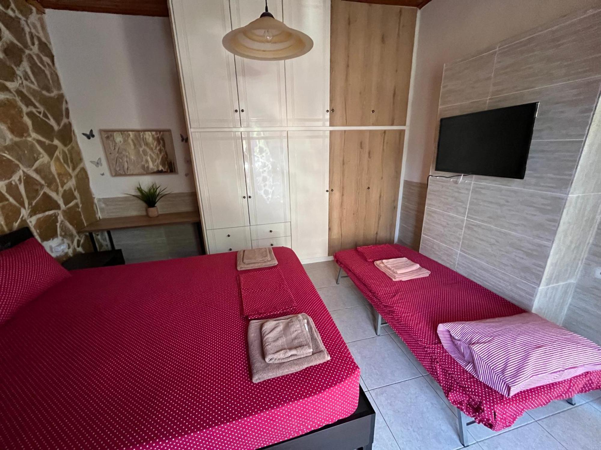 Artemis Apartment Near Athens Airport Ngoại thất bức ảnh